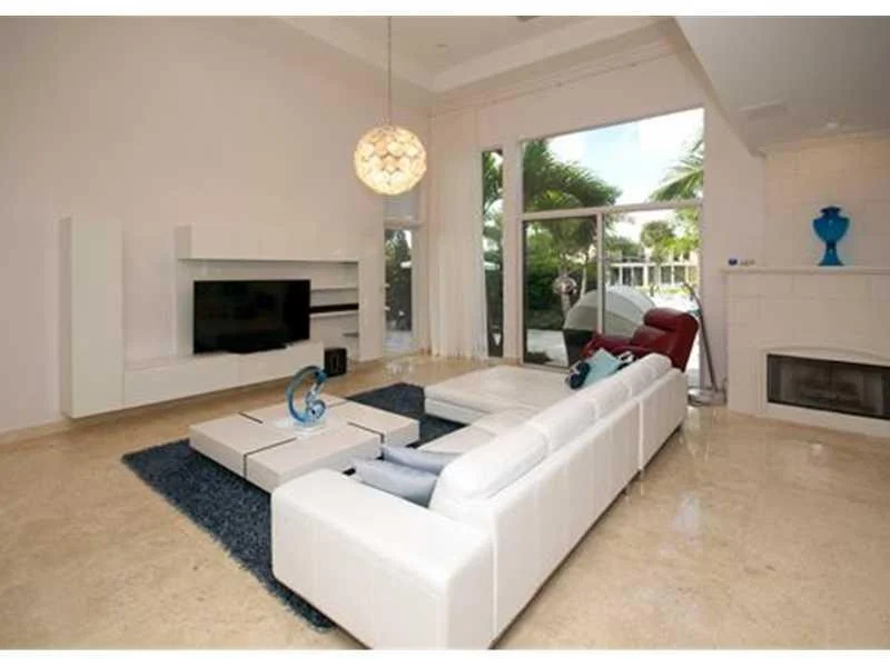 Photo of 3020 Jasmine Terrace