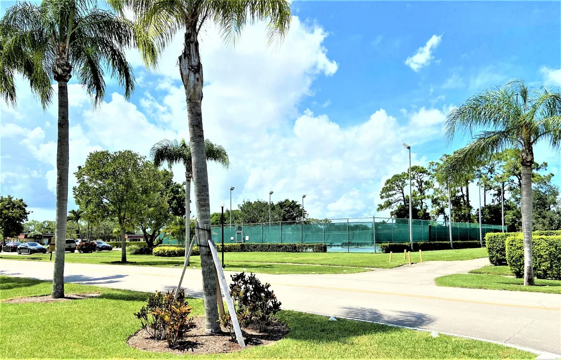 Photo of 182 Cape Cod Circle