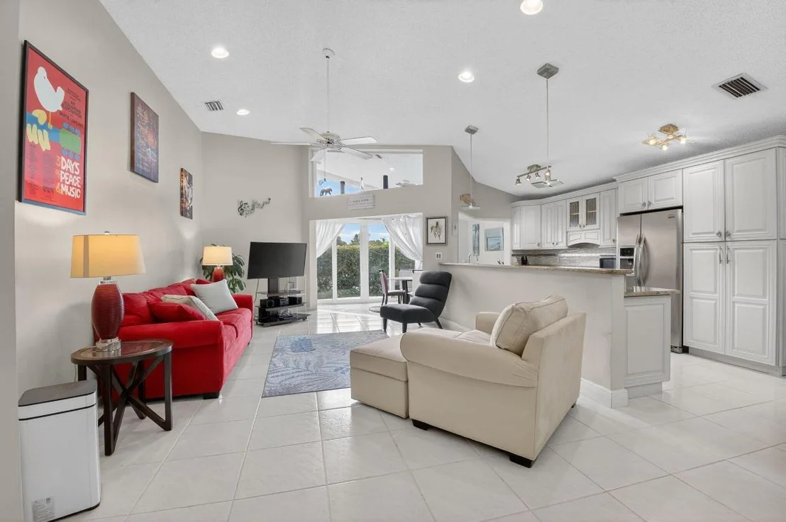 Photo of 6165 Bay Isles Drive