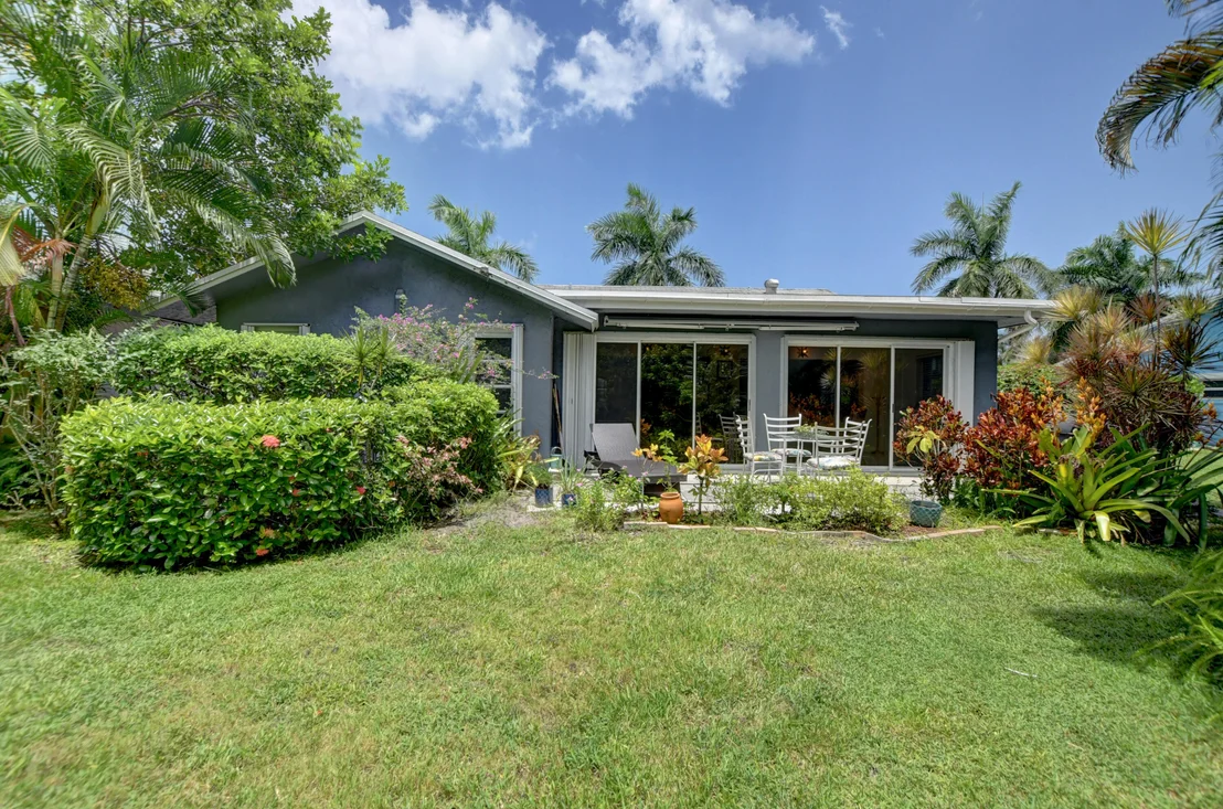 Photo of 299 Del Rio Boulevard