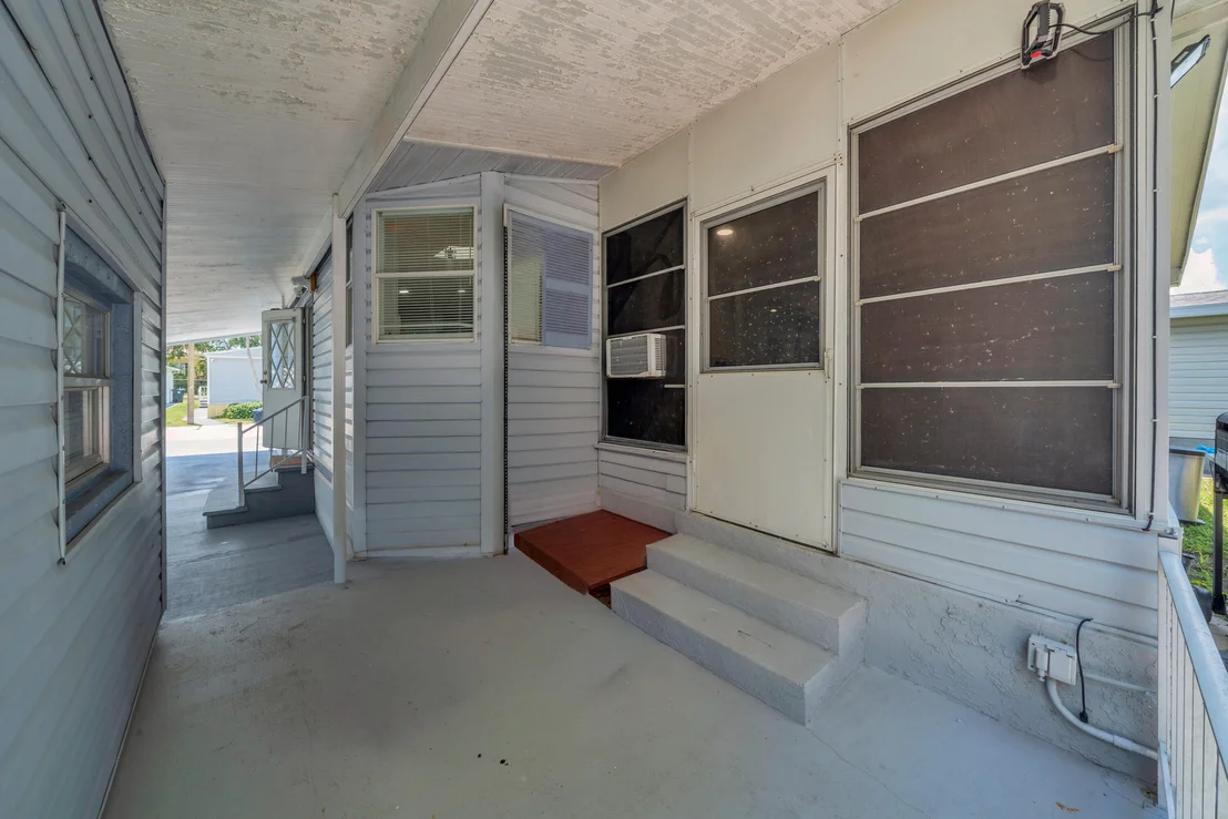 Photo of 141 Plantation Boulevard