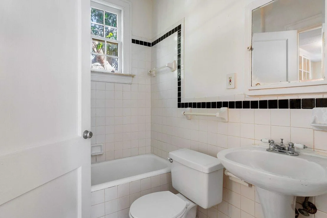 Photo of 739 Sunset Road
