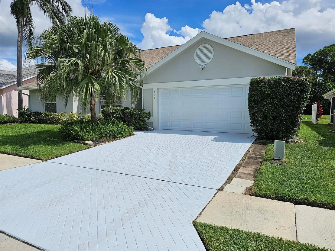 Photo of 112 Palomino Drive