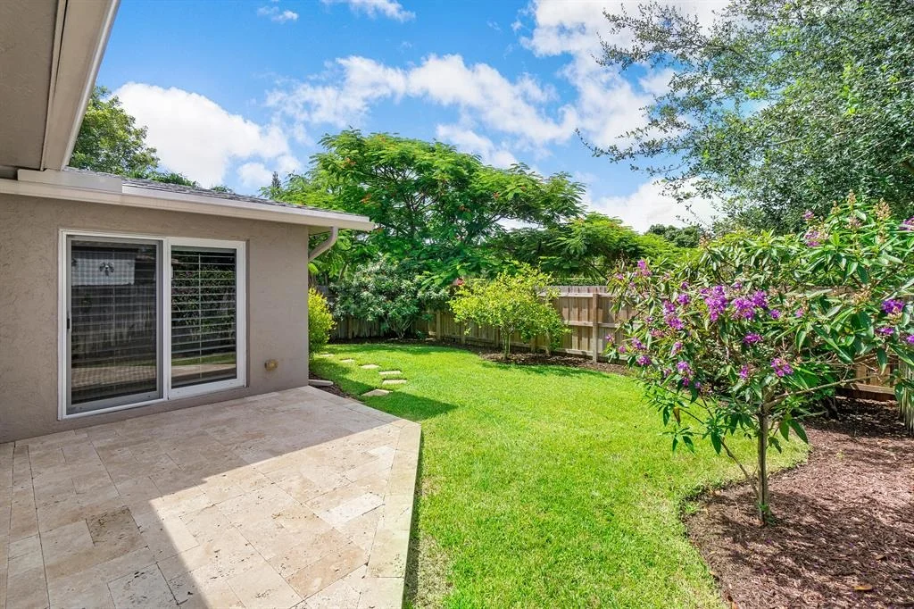 Photo of 770 NW 3rd Avenue