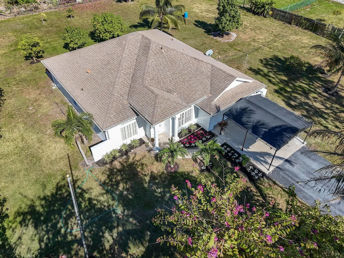 Photo of 15935 78th Place N