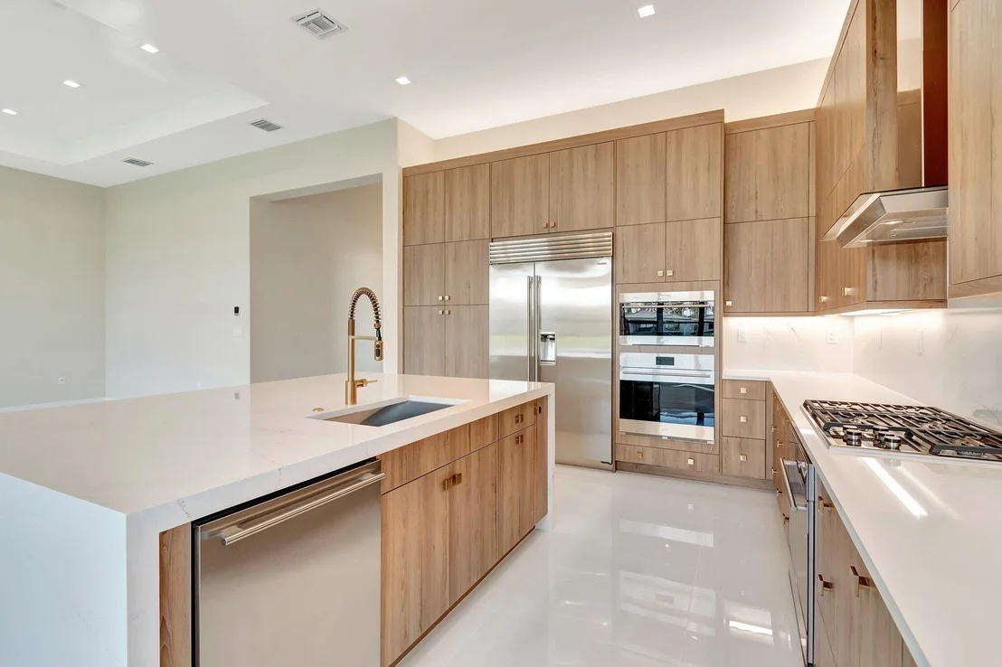 Photo of 9452 Riverside Park Drive