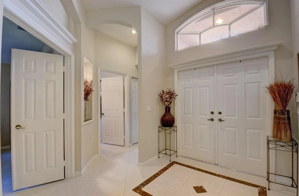 Photo of 6749 Viale Elizabeth