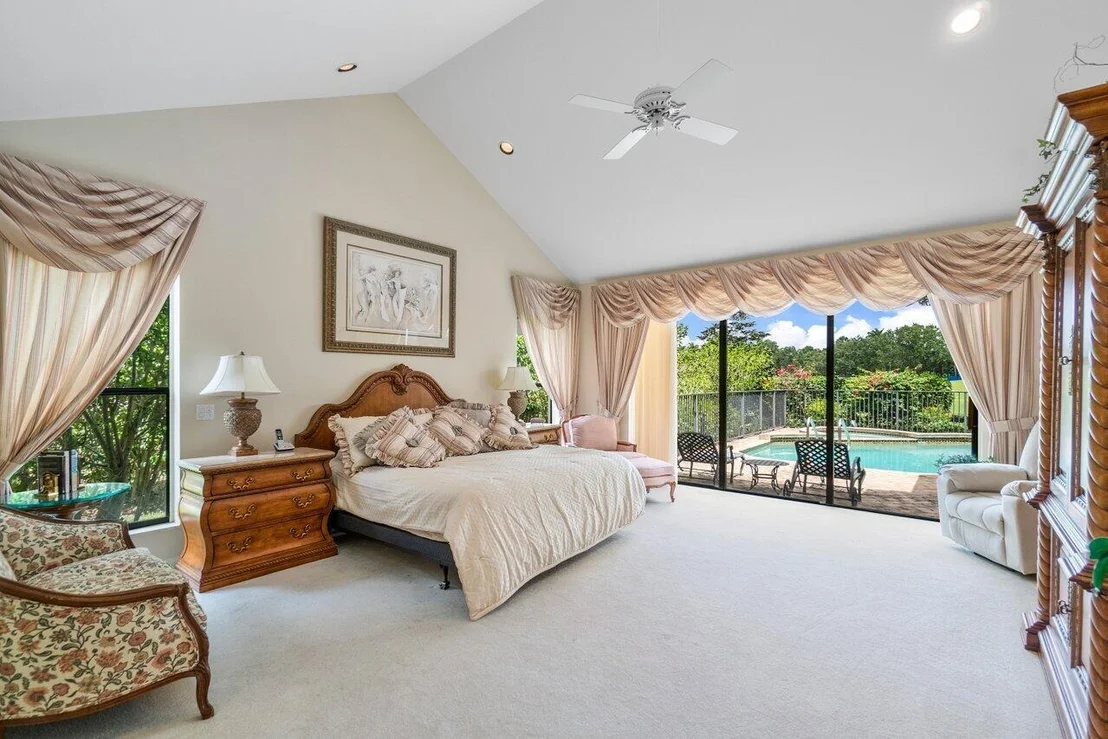 Photo of 7283 Mandarin Drive