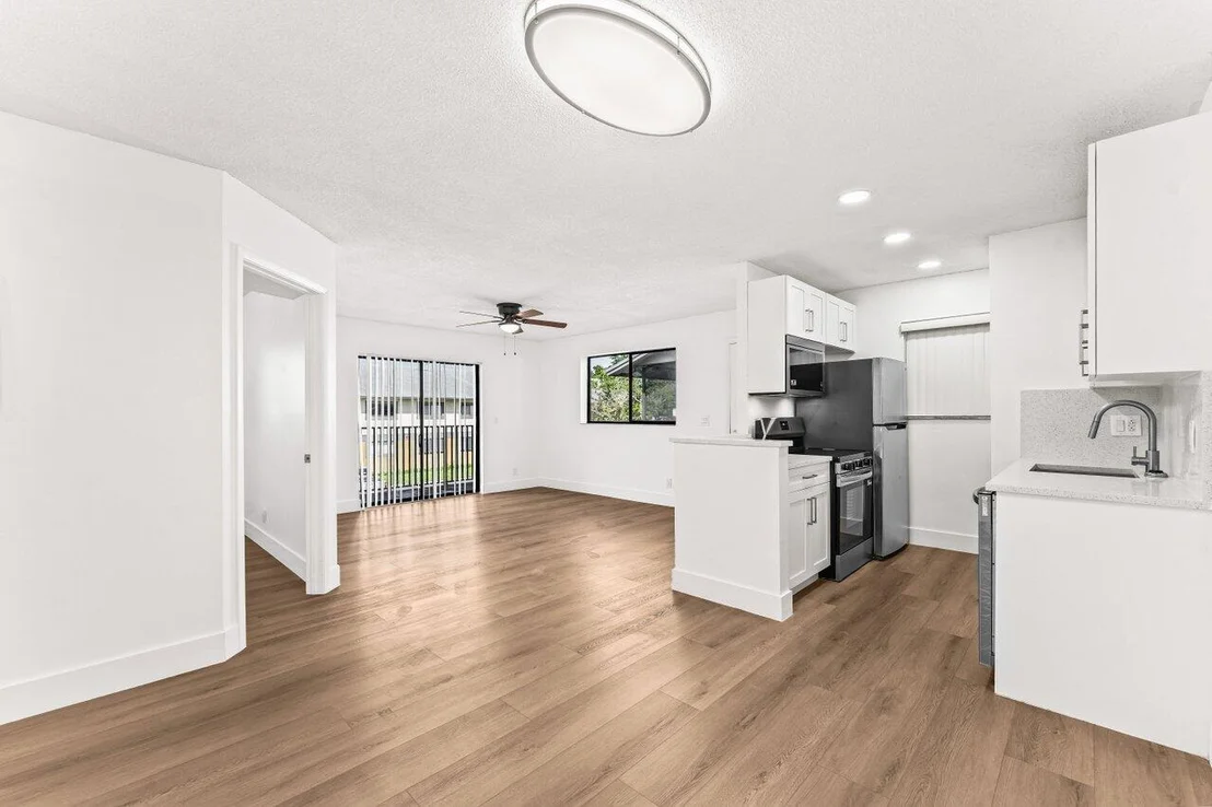 Photo of Unit 209 at 522 Trace Circle