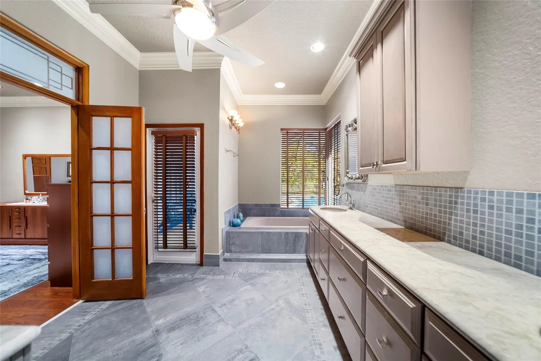Photo of 6001 NW 68th Manor