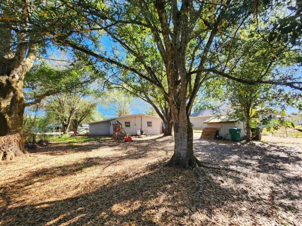 Photo of 3307 NW 33rd Avenue