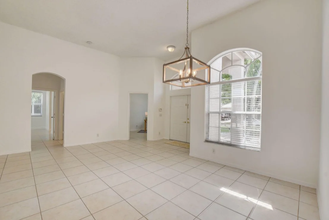 Photo of 10312 Lexington Estates Boulevard