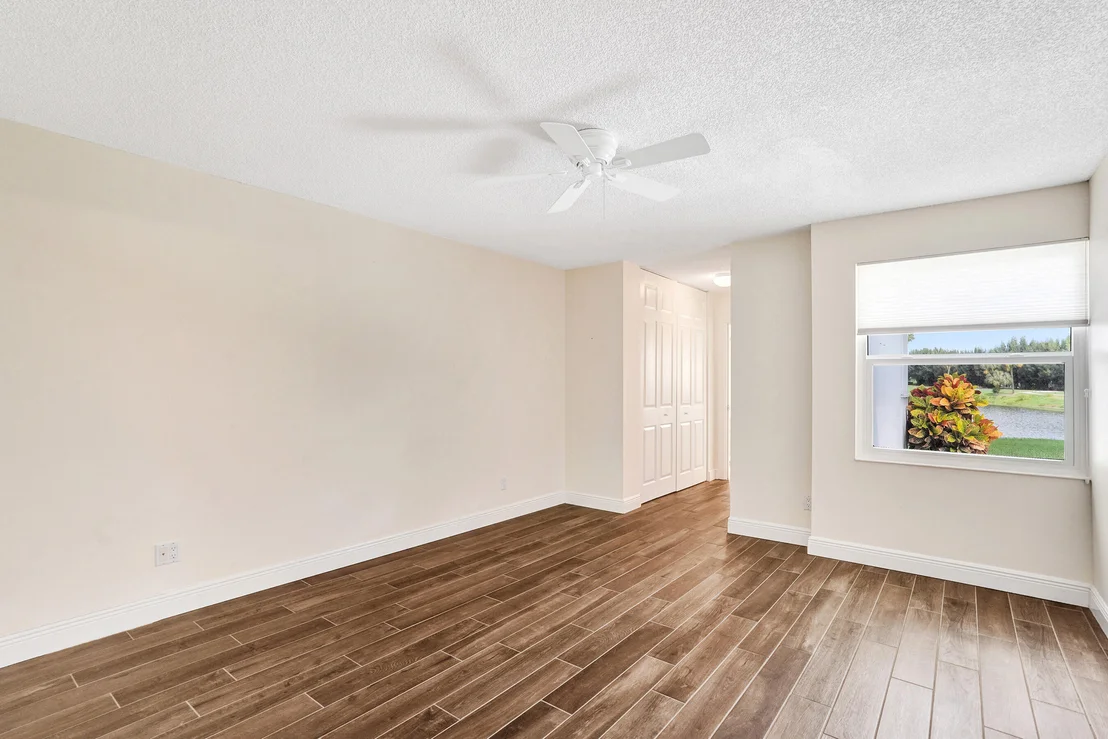 Photo of 175 BRIER Circle