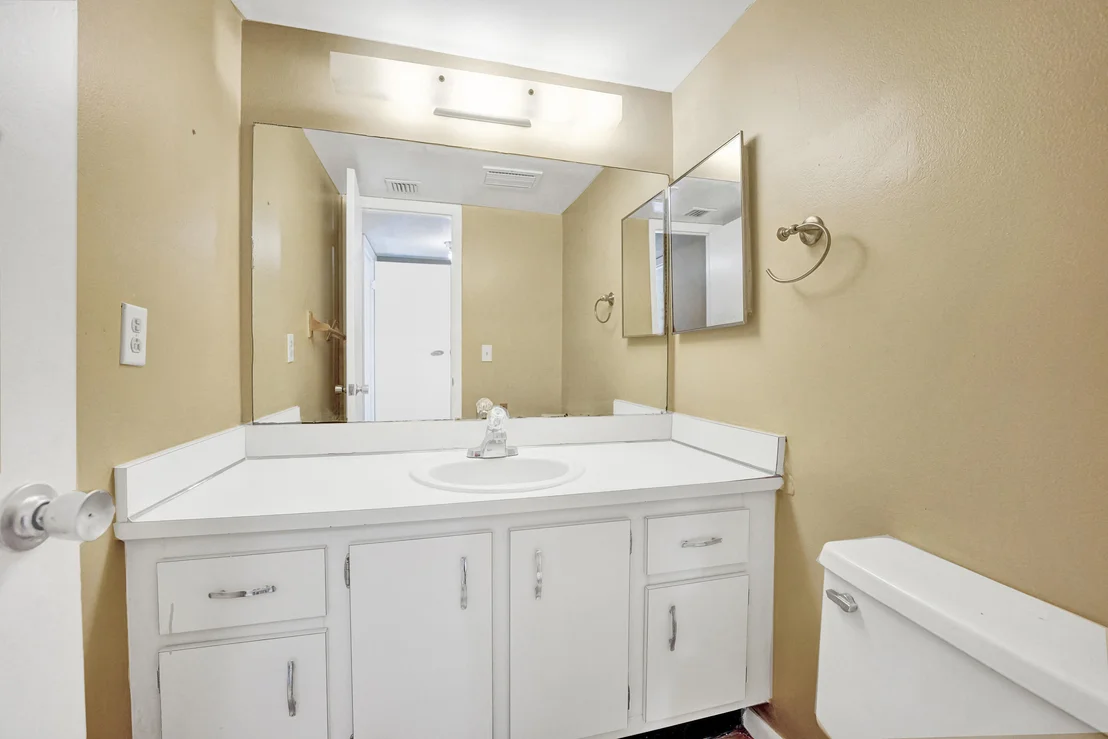 Photo of Unit D at 2240 White Pine Circle