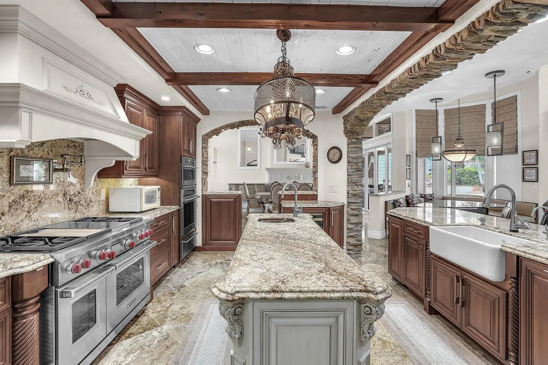 Photo of 10922 Bal Harbor Drive
