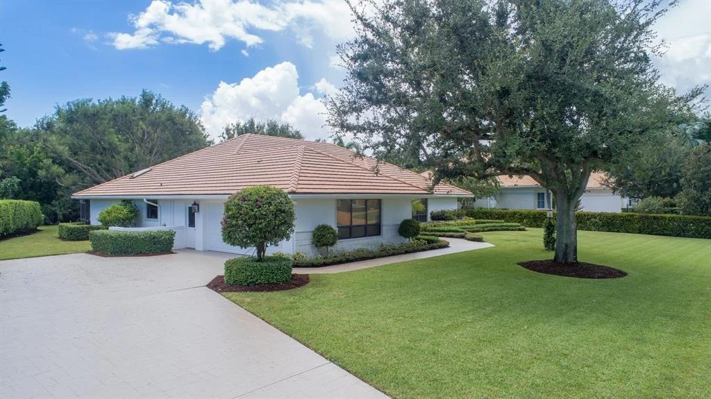 Photo of 4376 Pine Tree Drive