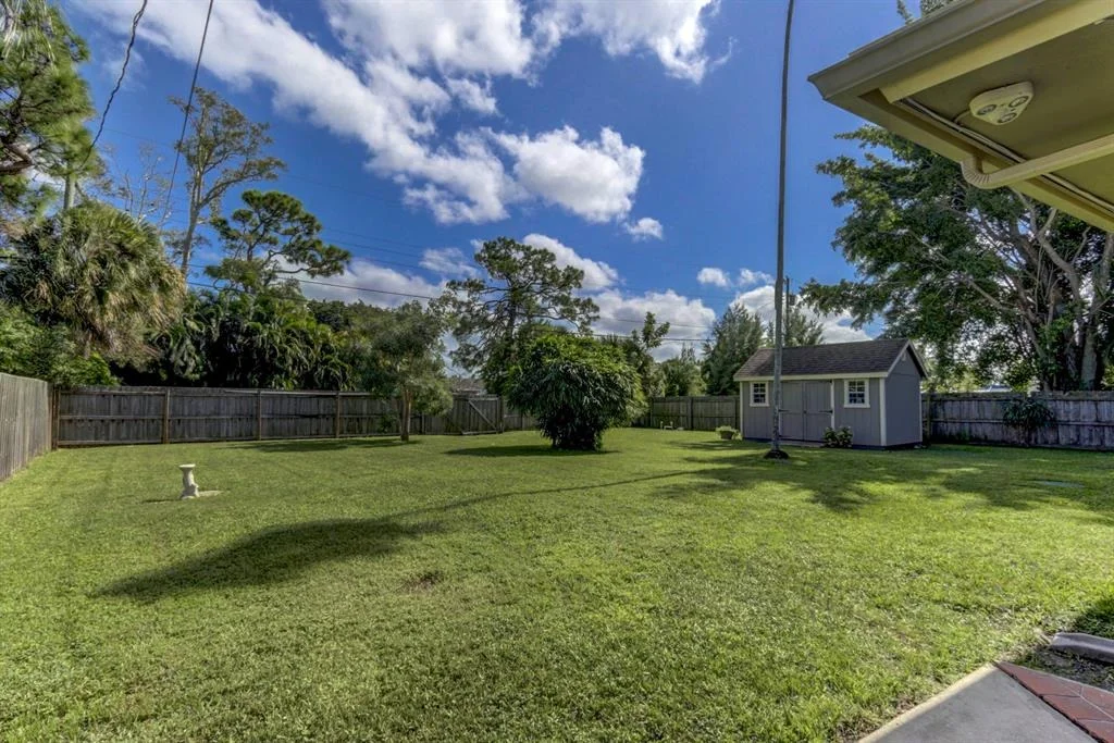 Photo of 822 Burch Drive