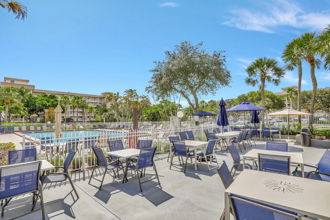 Photo of Unit 204A at 800 Cypress Boulevard