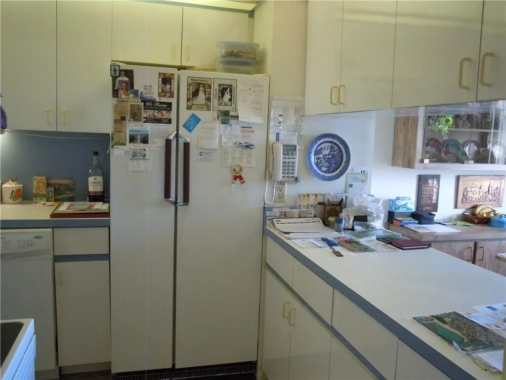 Photo of Unit 607 at 2611 N Riverside Drive