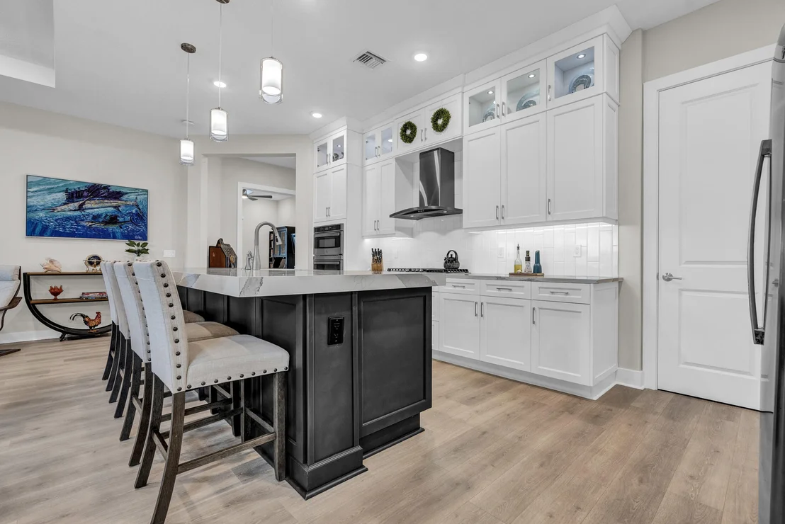 Photo of 15829 Key Biscayne Lane