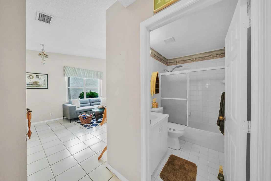 Photo of 4255 NW 1st Drive