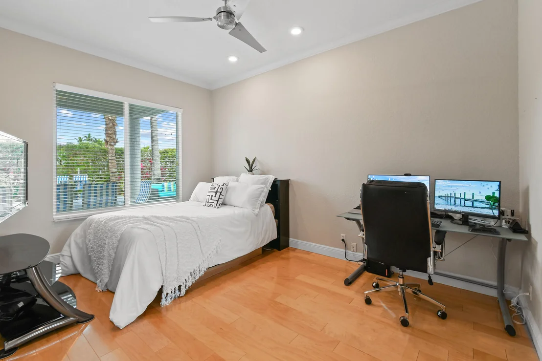 Photo of 232 Sparrow Point