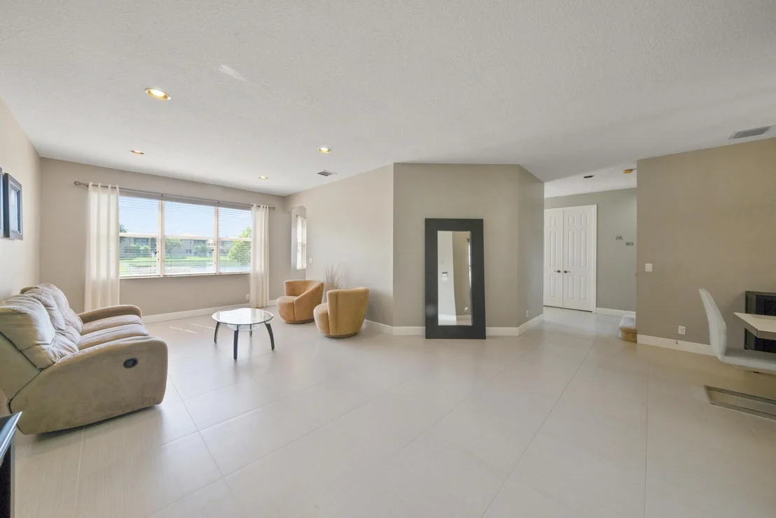 Photo of 8092 Viale Matera
