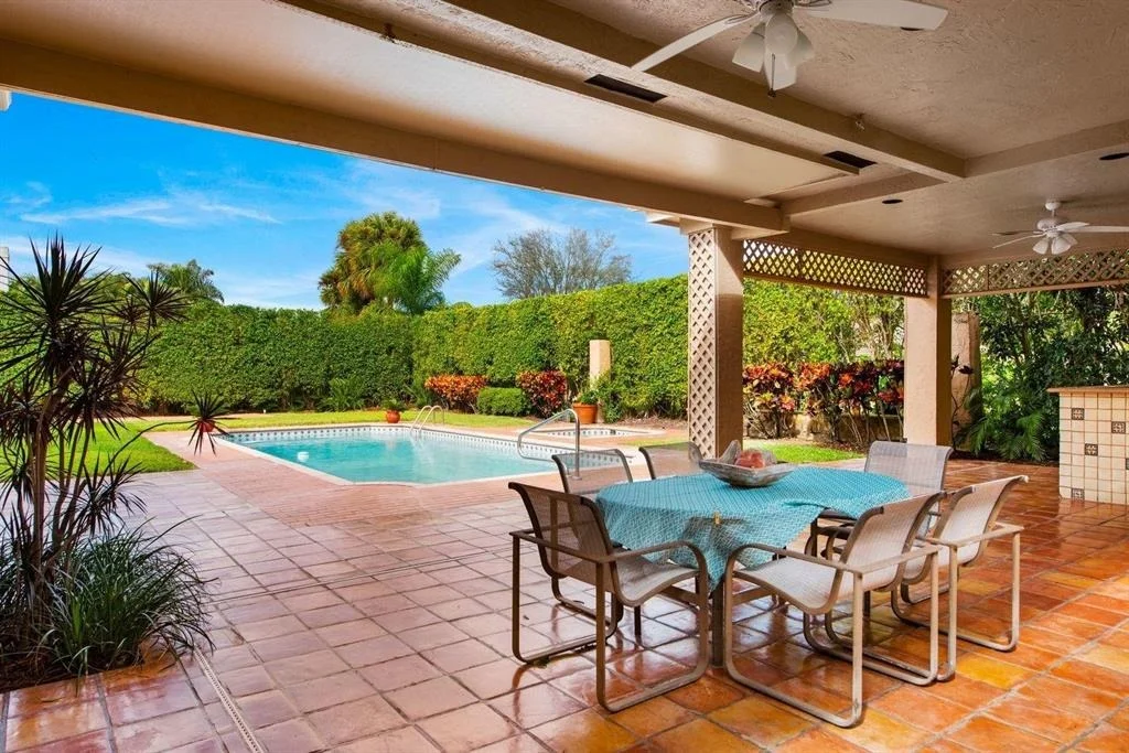 Photo of 7291 Valencia Drive