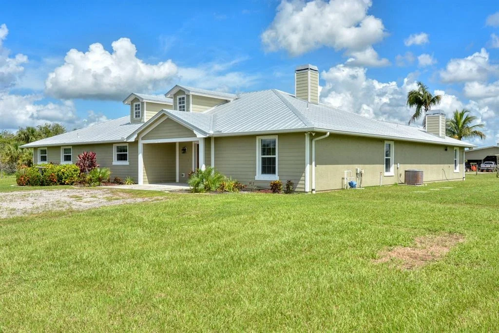Photo of 17600 Pineapple Lane