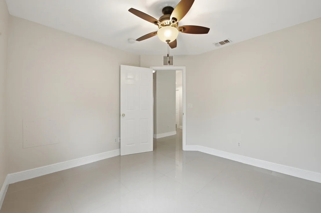 Photo of 3772 SE Upper Street