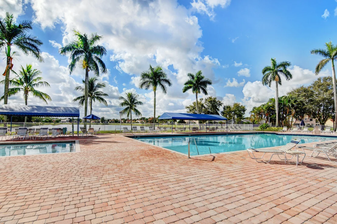 Photo of 9873 Robins Nest Road