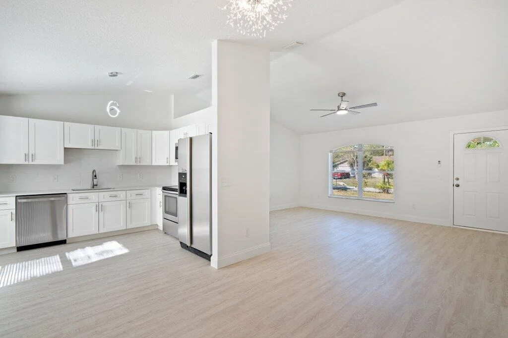 Photo of 7403 Paso Robles Boulevard