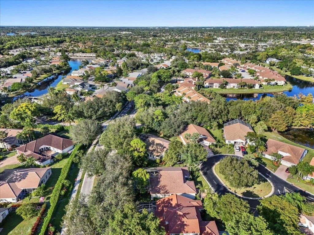 Photo of 180 Egret Circle