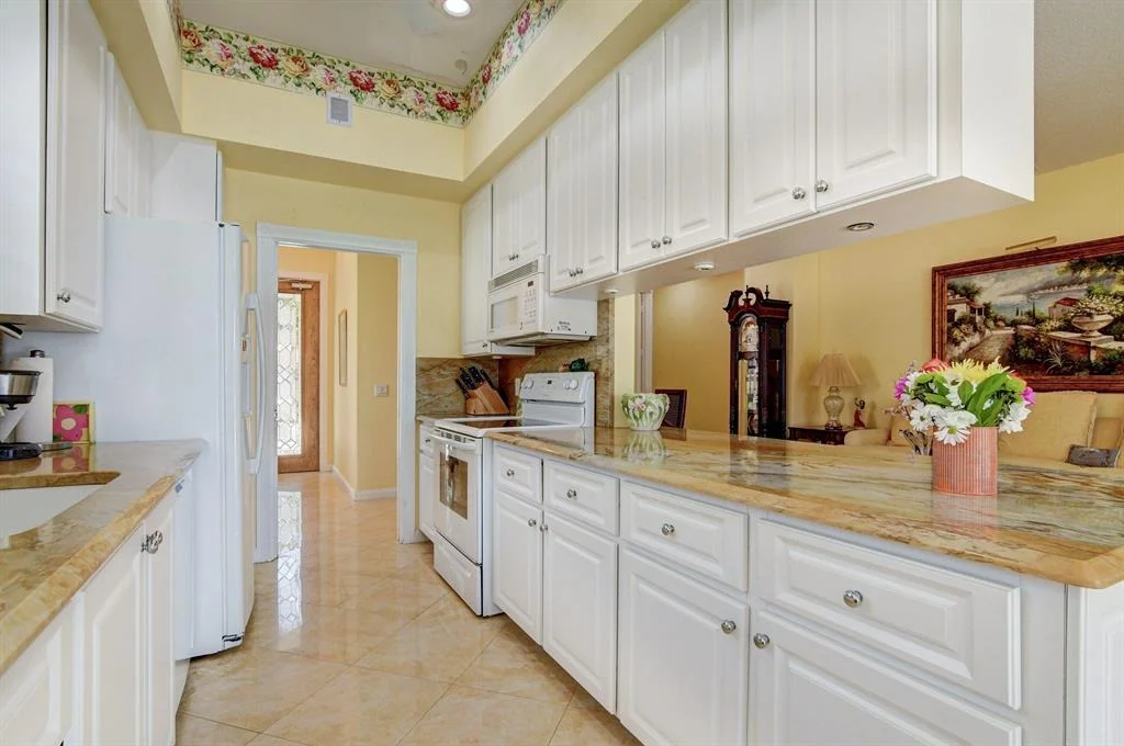 Photo of 2065 Valencia Drive