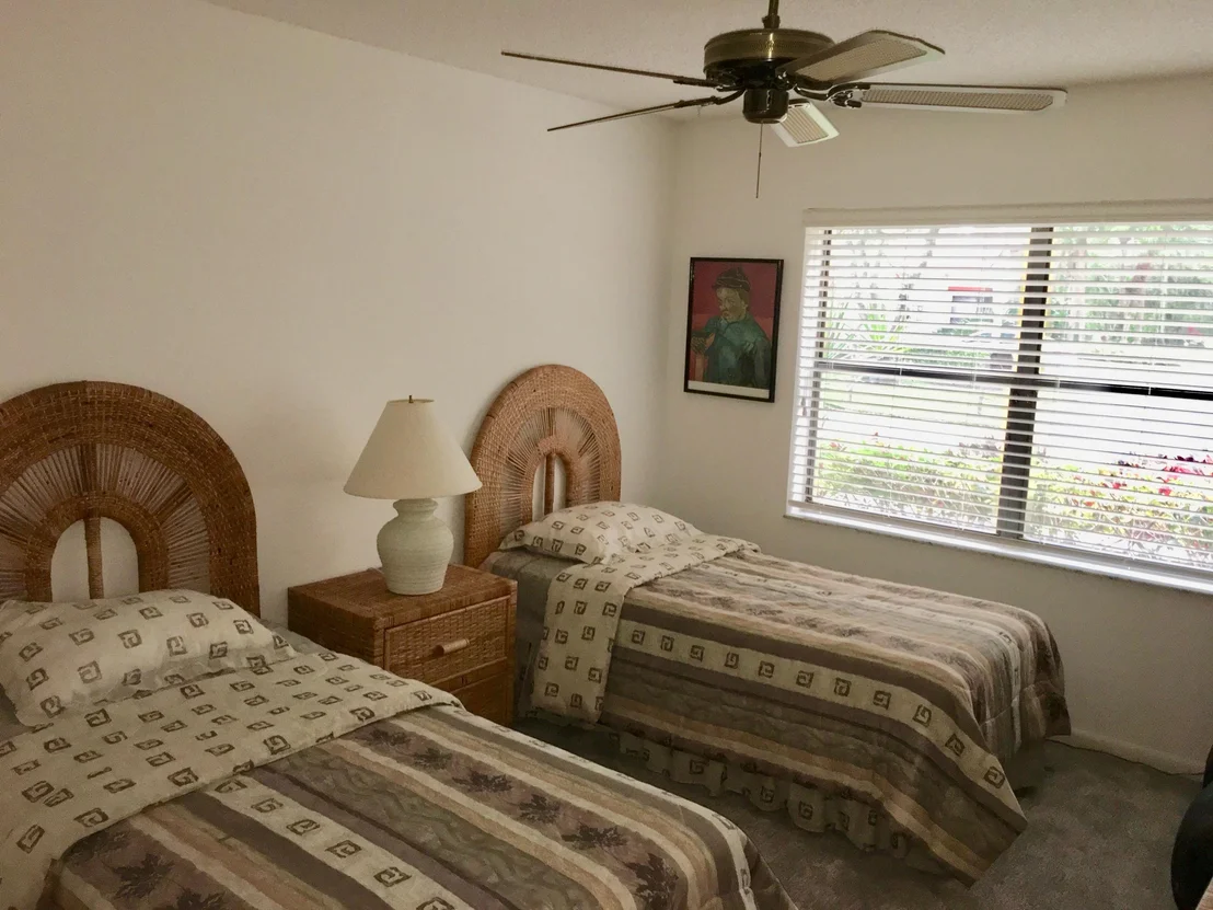 Photo of 5662 Willow Creek Manor