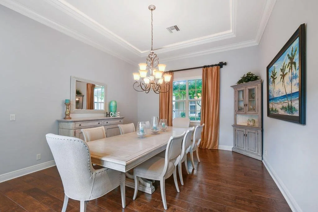 Photo of 3338 Greenway Drive