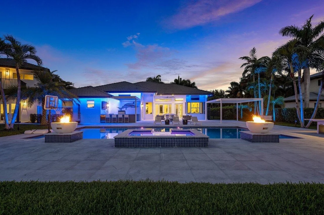 Photo of 8331 Sawpine Road