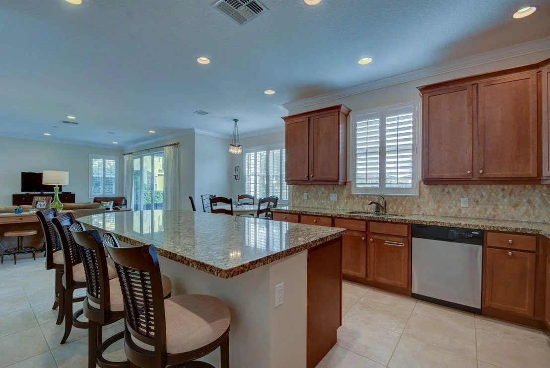 Photo of 9536 Phipps Lane