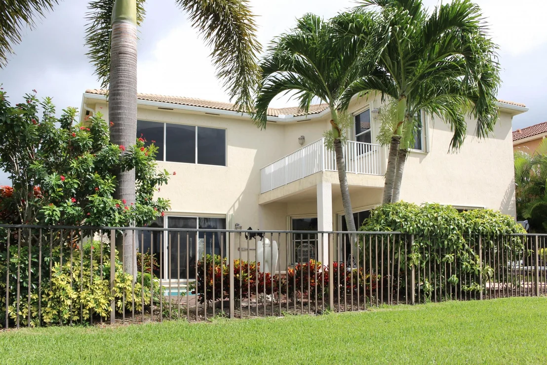 Photo of 1276 Beacon Circle