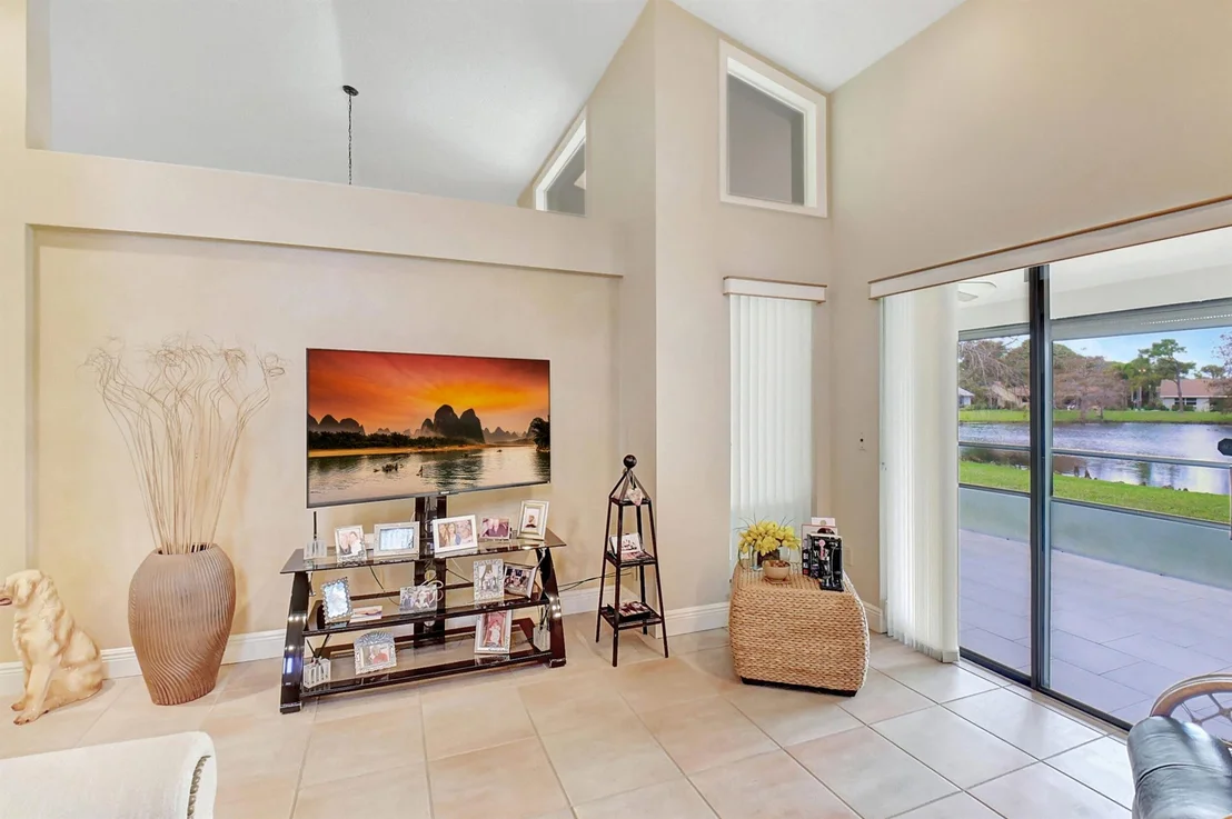 Photo of 5657 Willow Creek Lane