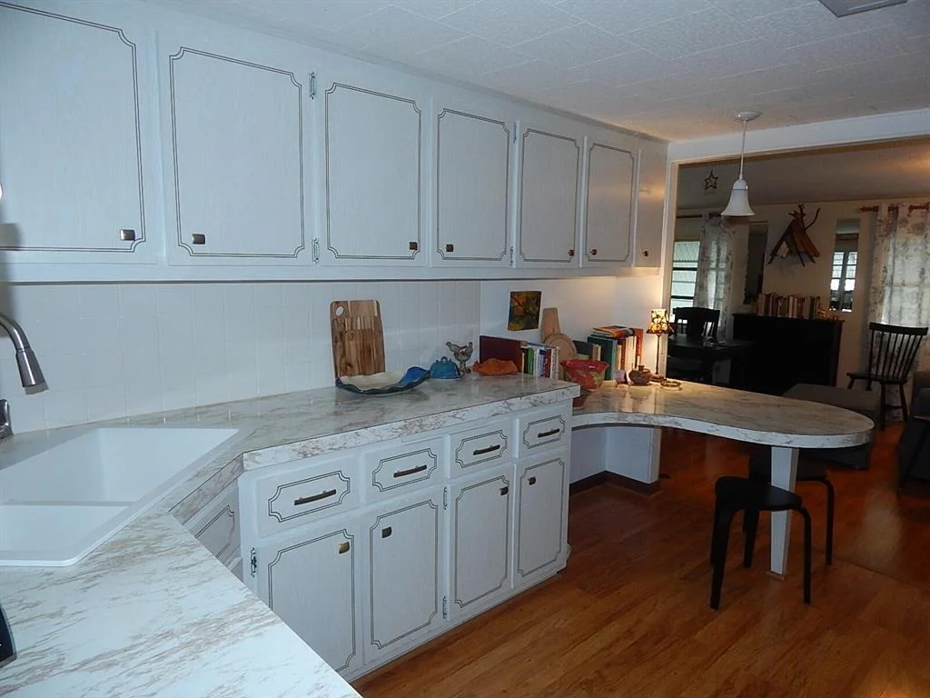 Photo of Unit 32 at 400 N A1a