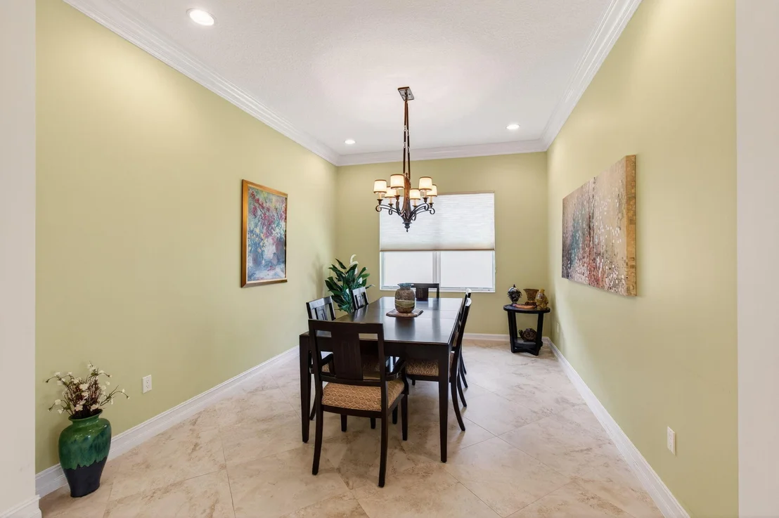 Photo of 9077 Vander Cove