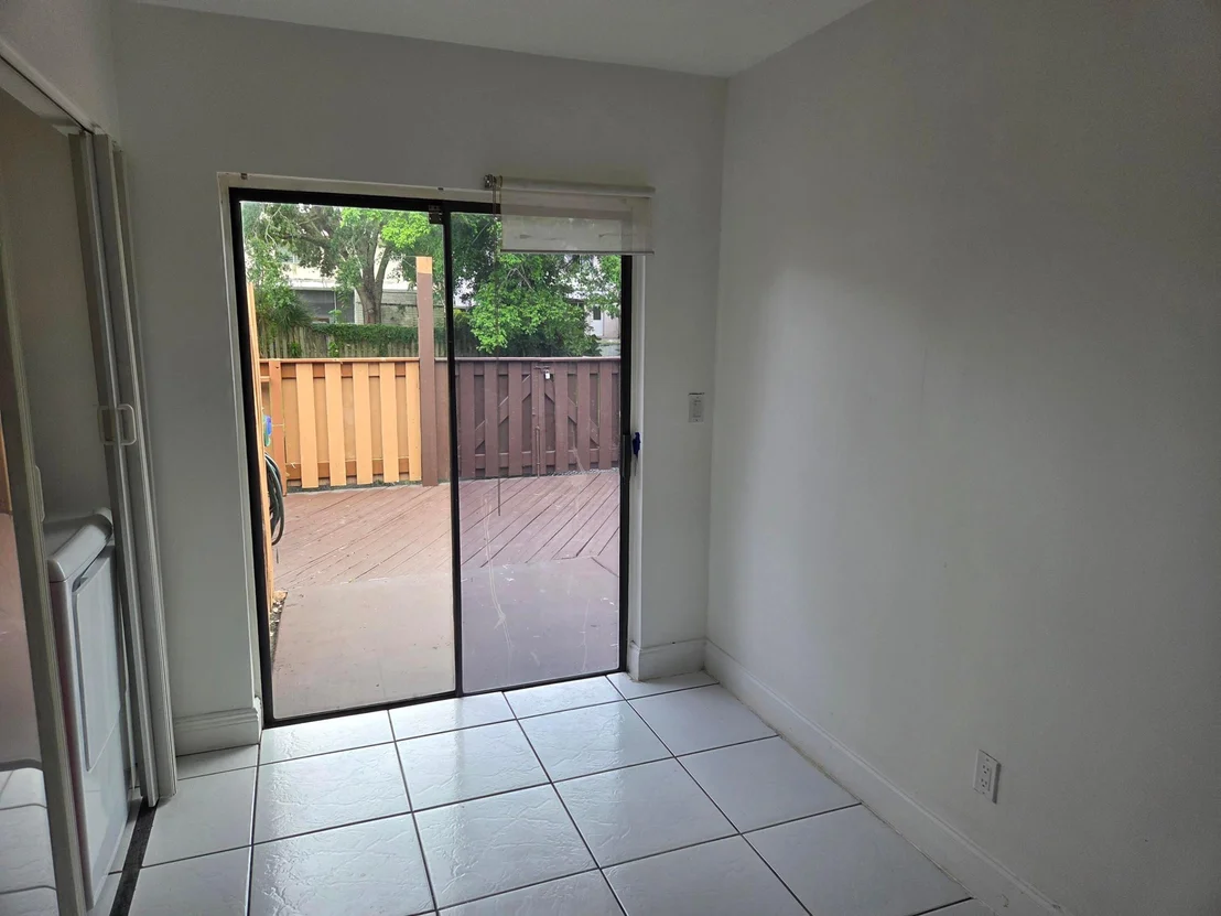 Photo of 6014 NW 3rd Street
