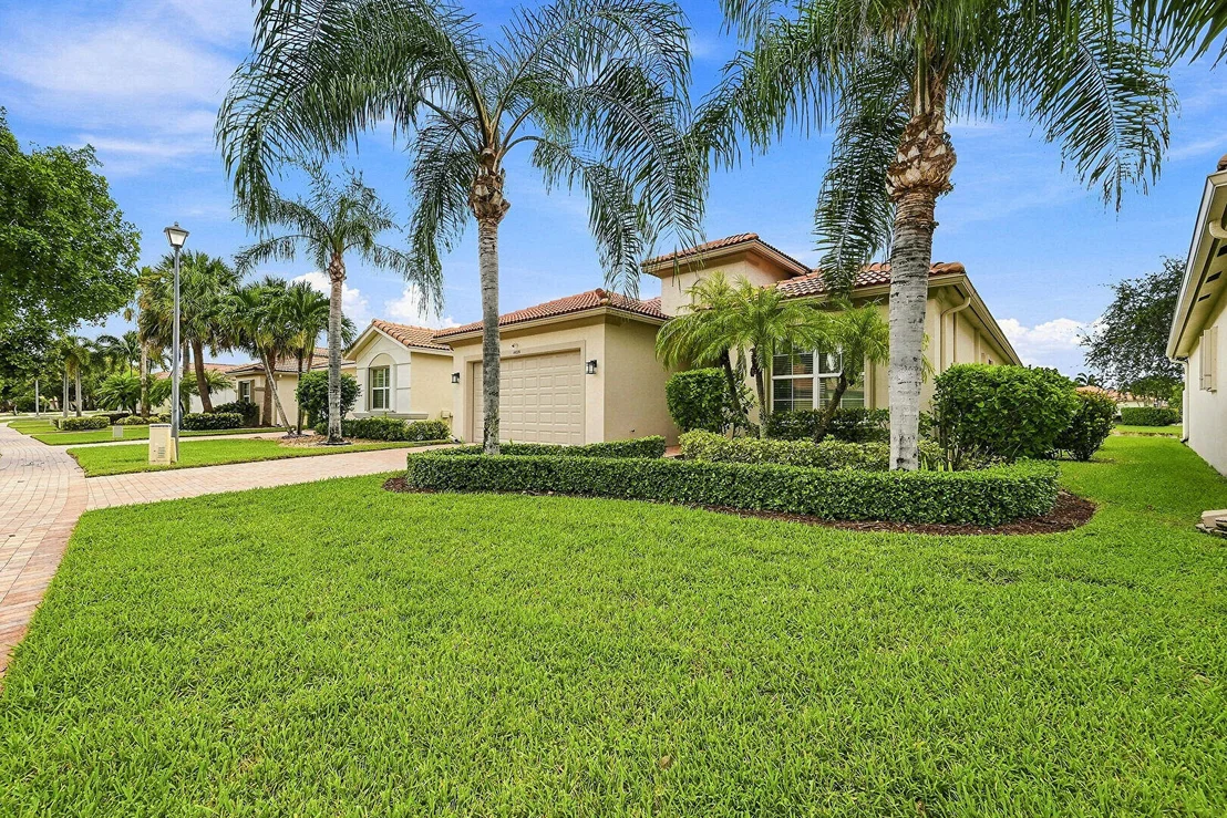 Photo of 14820 Strand Lane