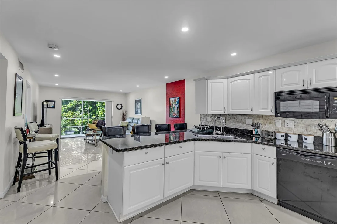 Photo of Unit 201 at 1100 Pine Drive