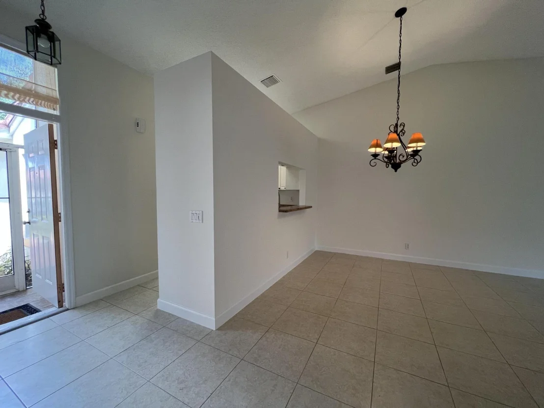 Photo of 103 Sausalito Drive