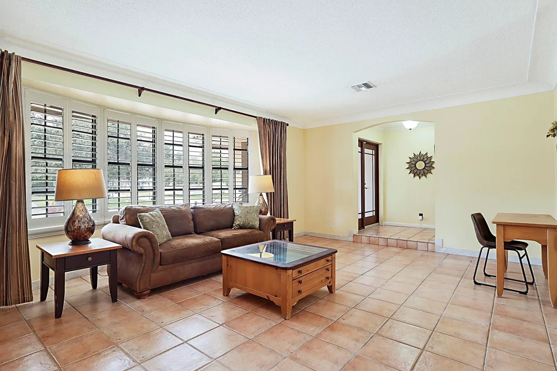 Photo of 3031 NE 45th Street