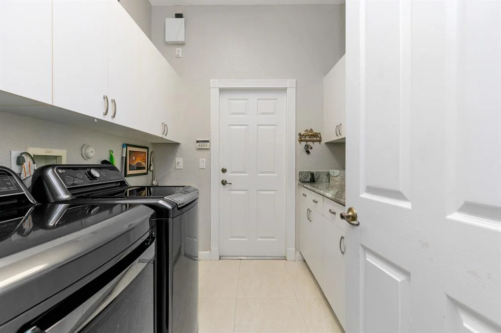 Photo of 8241 Muirhead Circle