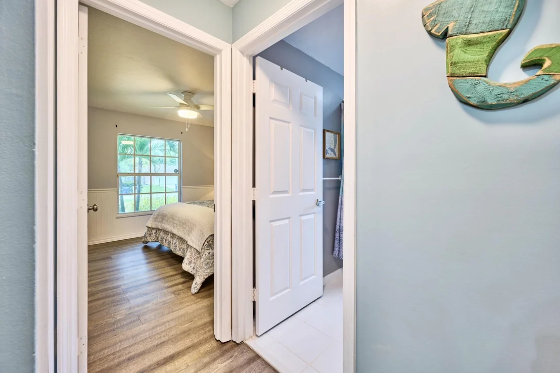 Photo of 4044 57th Terrace