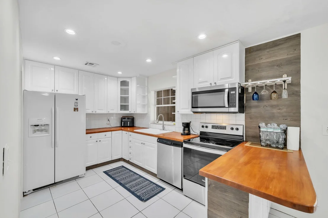 Photo of 9976 Liberty Road
